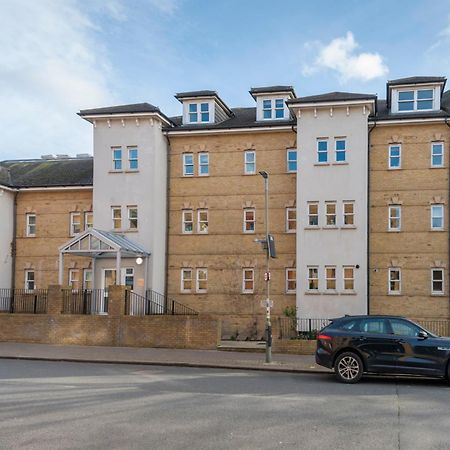 The Loft - Spacious Luxury 2 Bed 2 Bath With Free Secure Parking And Tube Close By Λονδίνο Εξωτερικό φωτογραφία